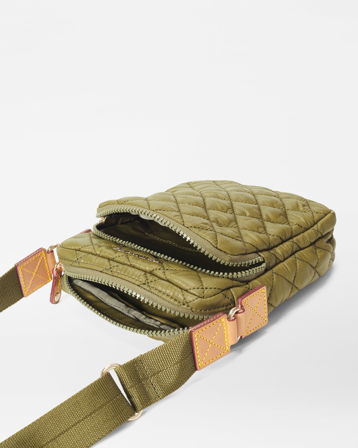 Metro Crossbody Moss