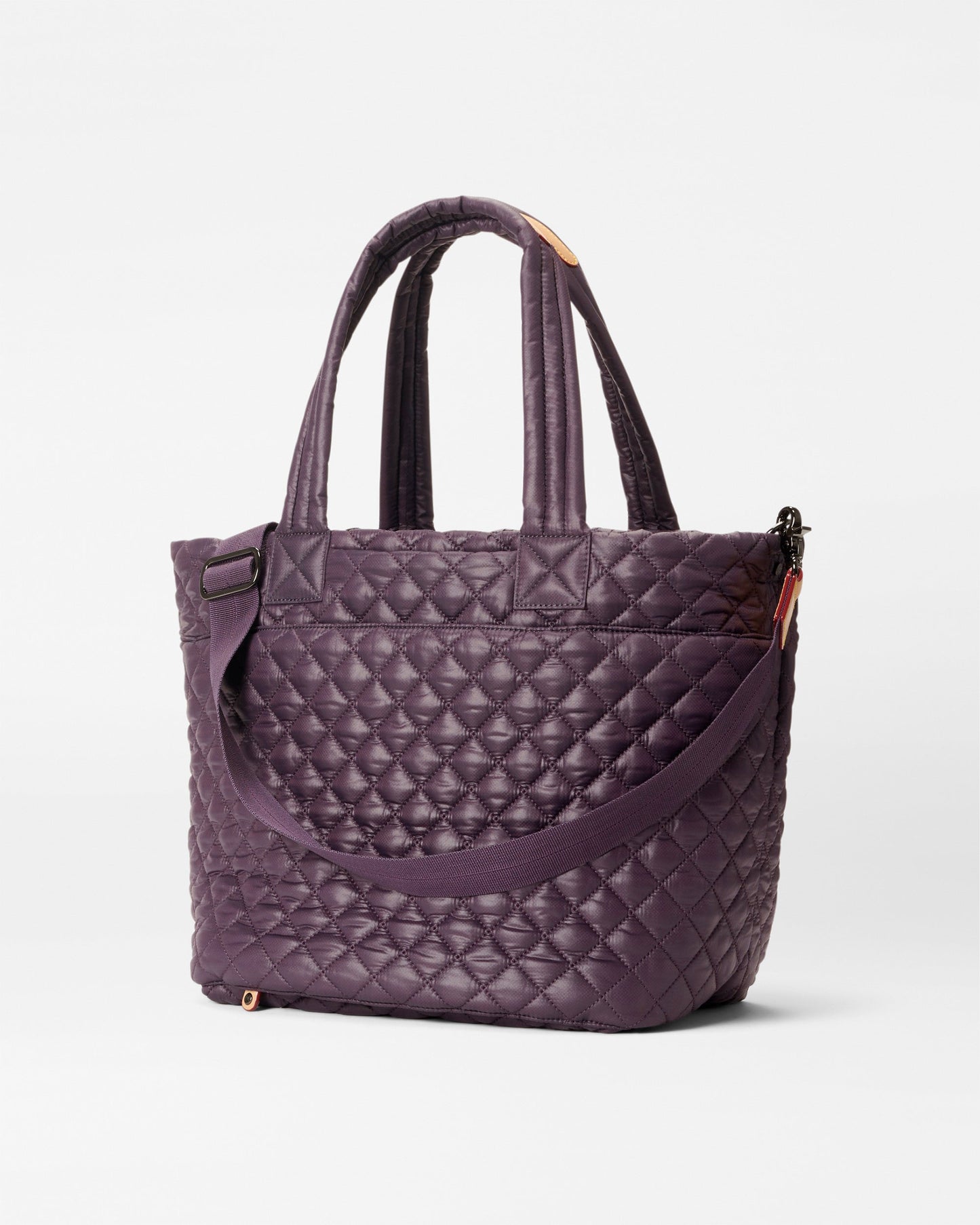 Medium Metro Tote Deluxe Raisin