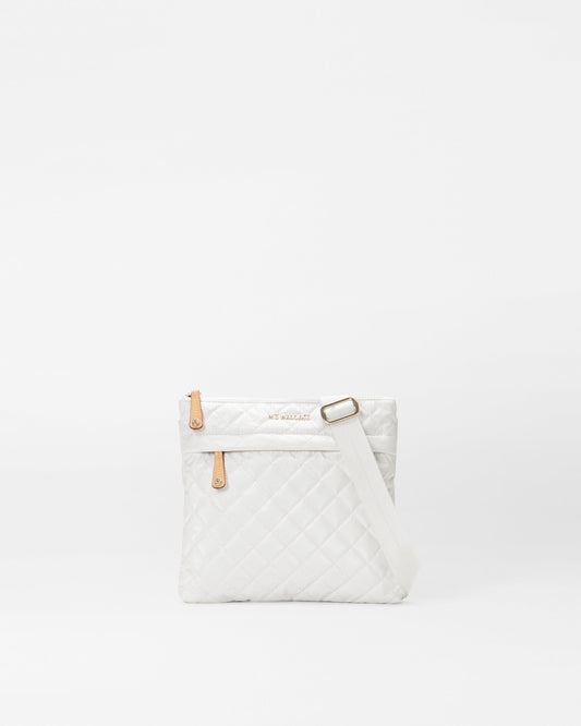 Metro Flat Crossbody Pearl Metallic