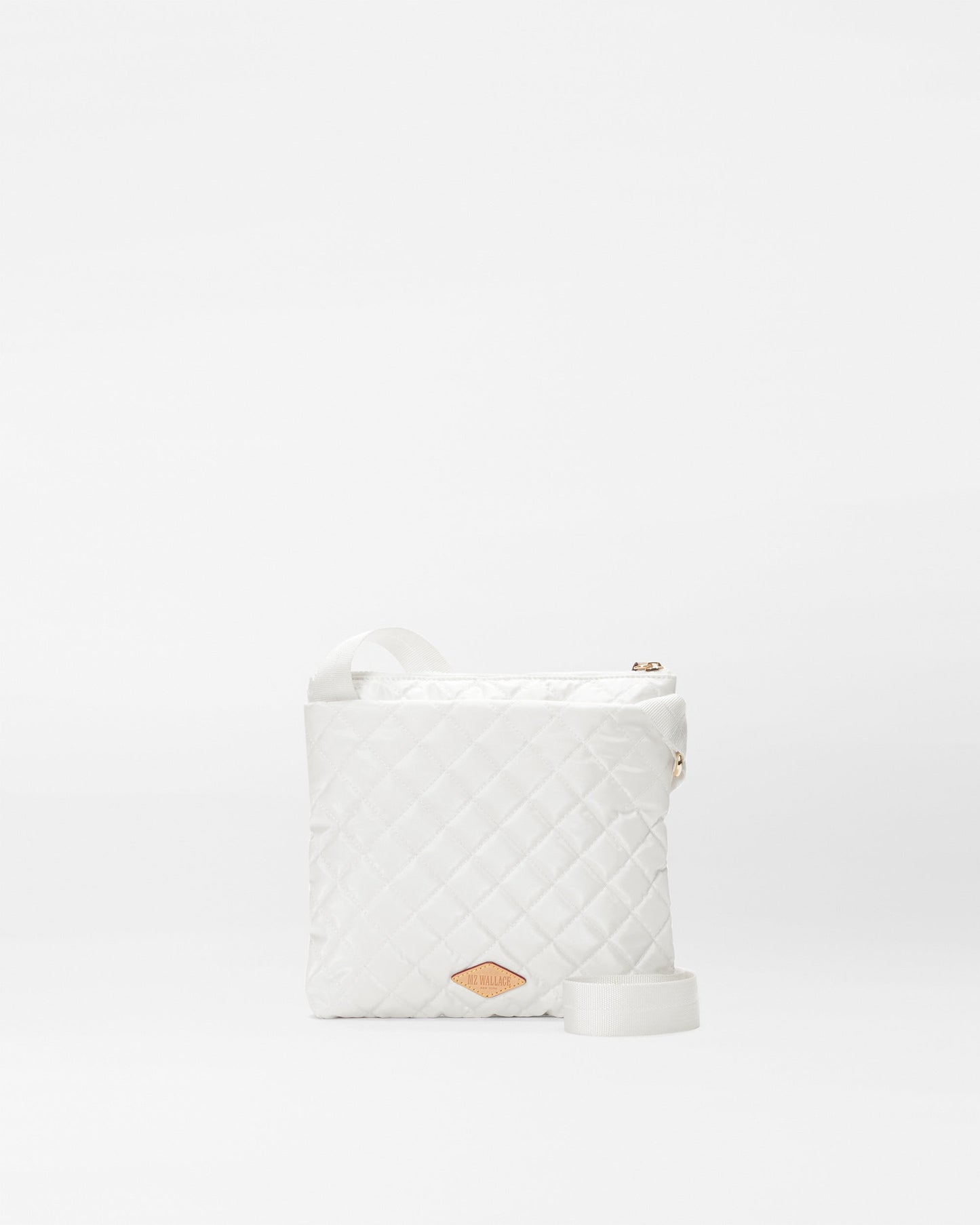 Metro Flat Crossbody Pearl Metallic