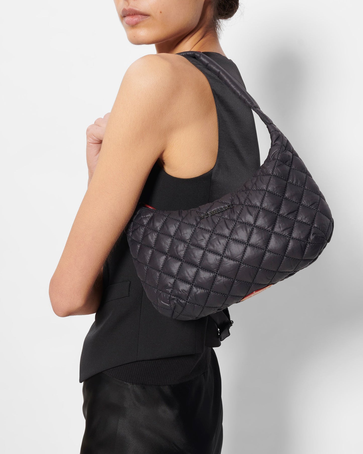 Small Metro Shoulder Black Rec