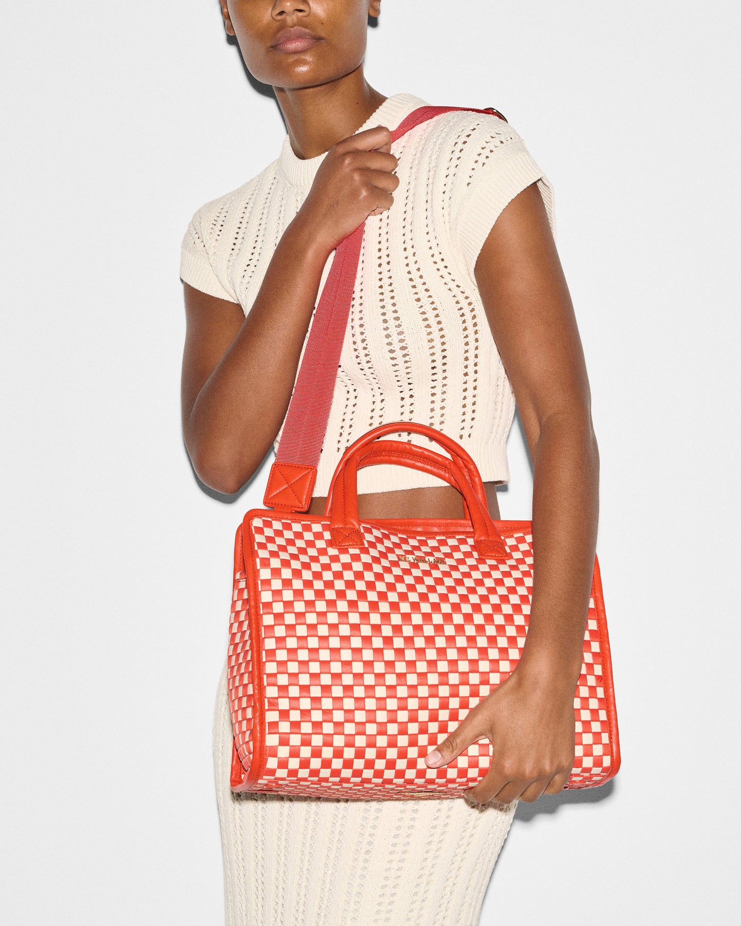 Medium Woven Box Tote Sandshell/Poppy Woven