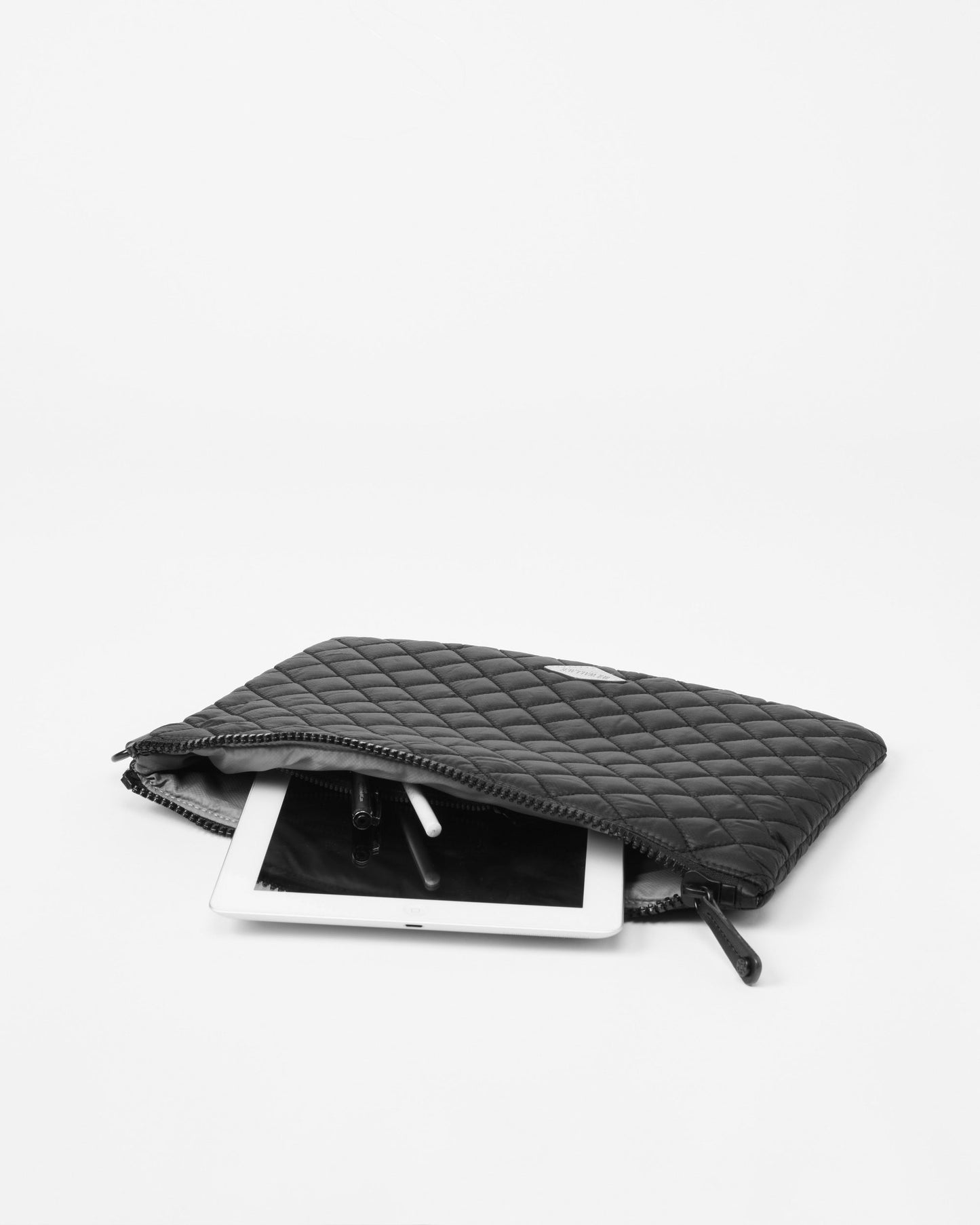 Metro Pouch Black Rec