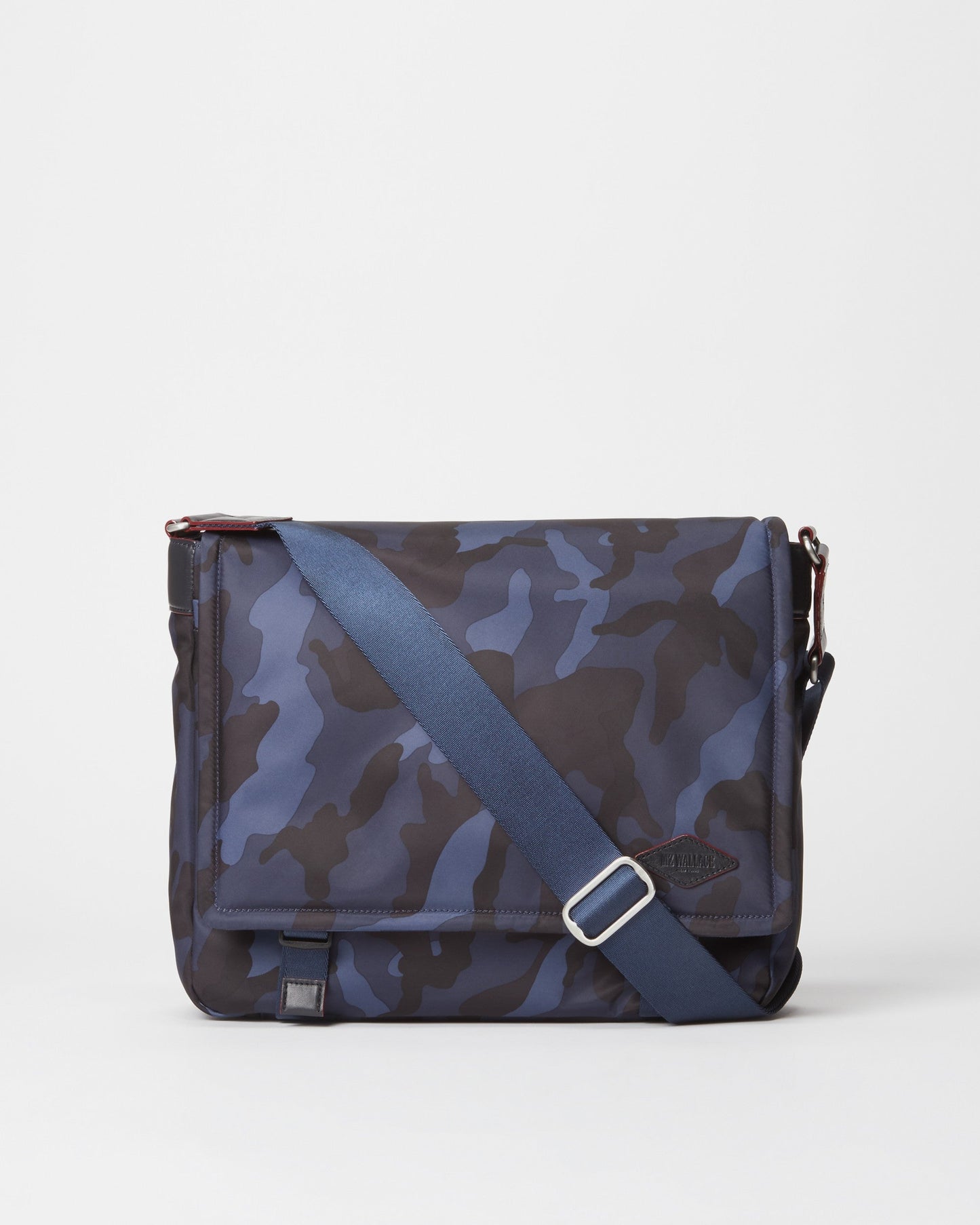 Bleecker Messenger Dark Blue Camo Air