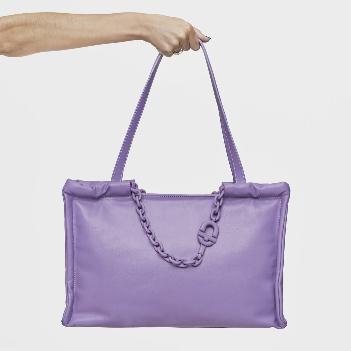 Shopper grande de piel lila TOUS MANIFESTO