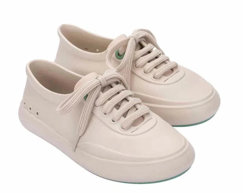 Melissa Free Hug Sneaker