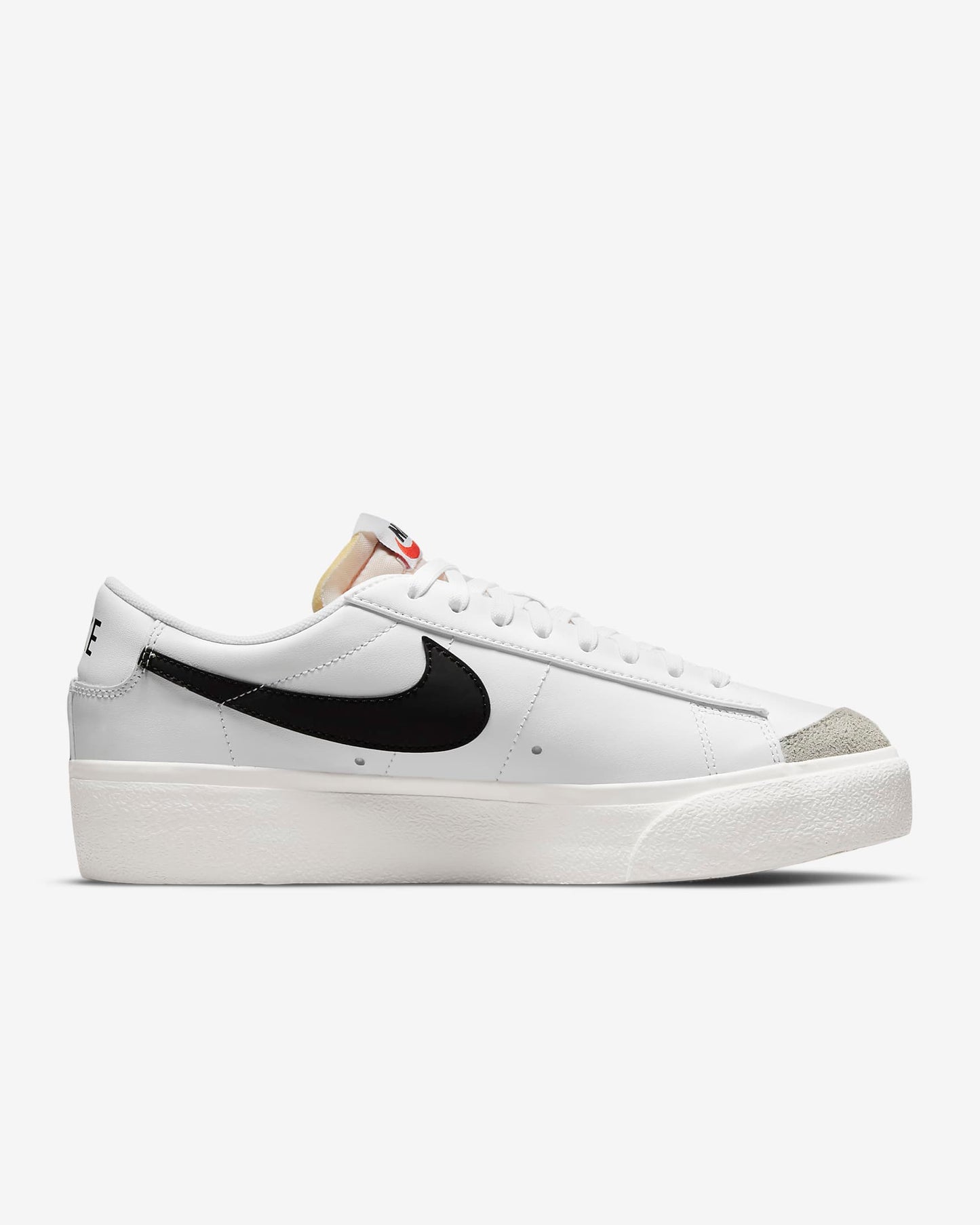 Nike Blazer Low Platform