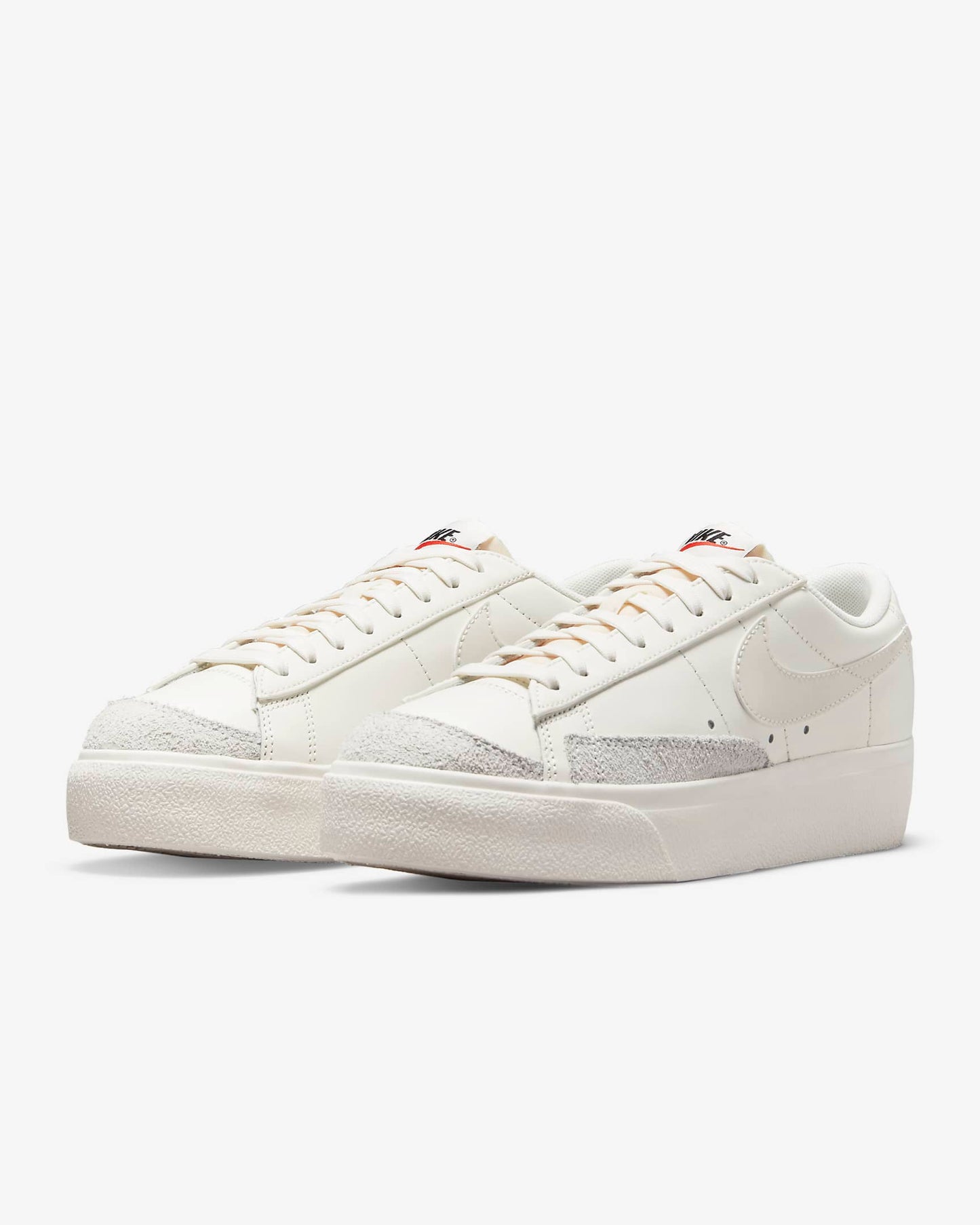 Nike Blazer Low Platform